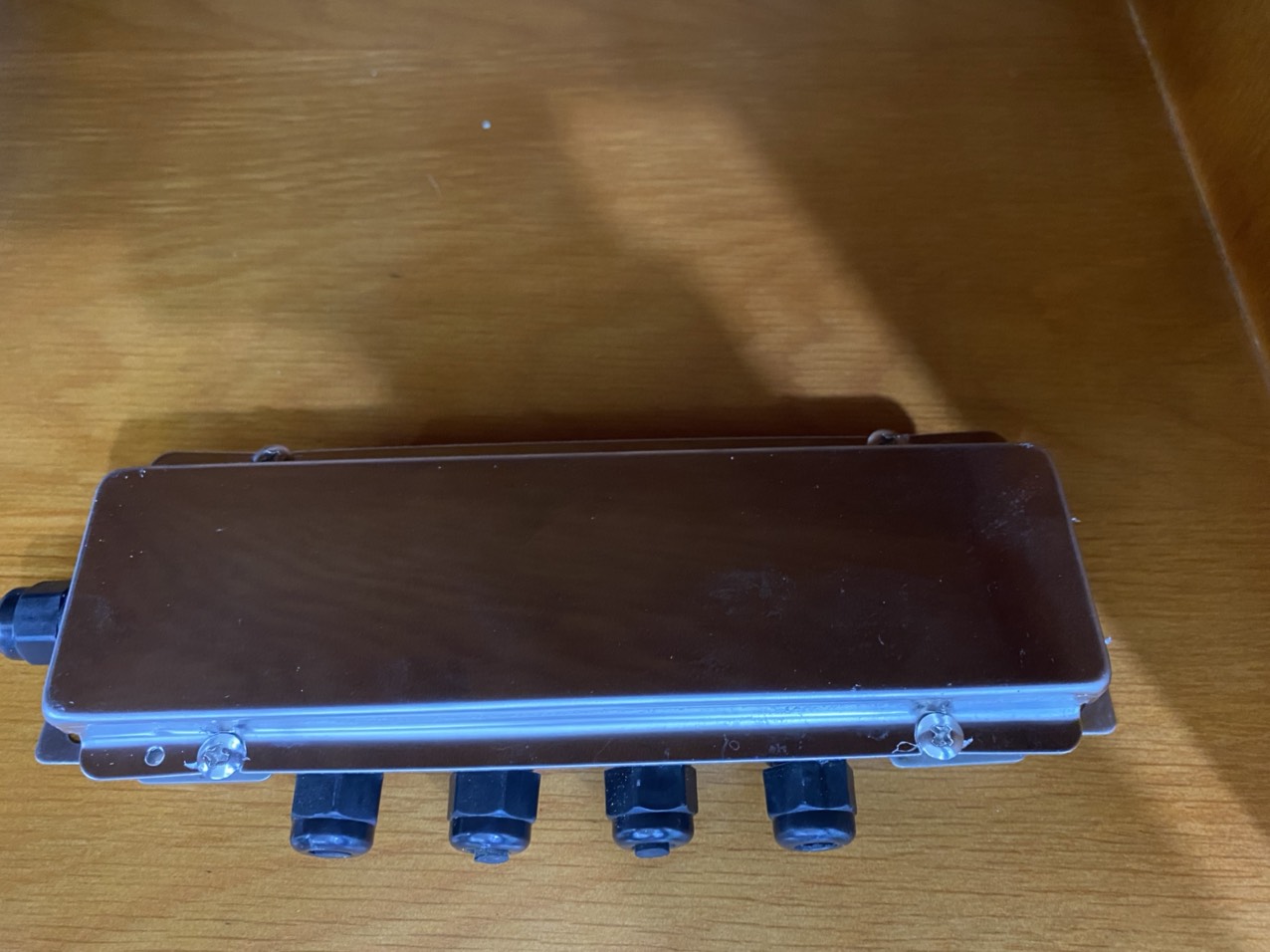 Hộp nối cảm ứng lực T-III